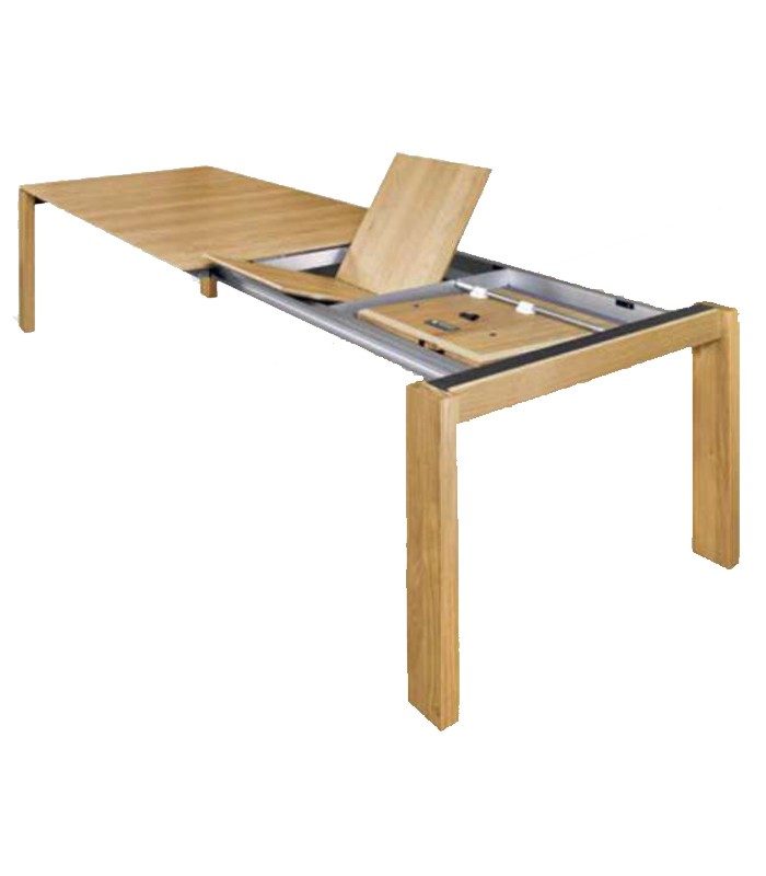 Table NOW DINING — photo 1